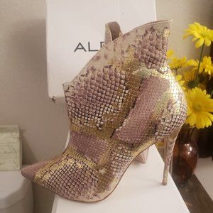 Aldo Bootie!